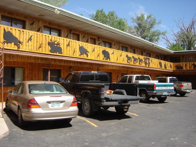Frontier Lodge แลนเดอร์ ภายนอก รูปภาพ